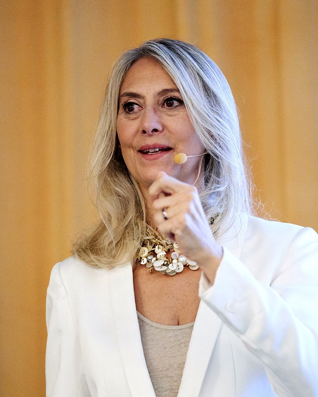 Dr. Susanne Finzel