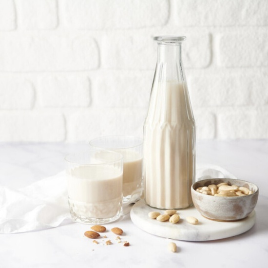 Mandelmilch